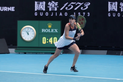 Peter Drury論述英超球隊對美國季前賽收入未達預期的看法.