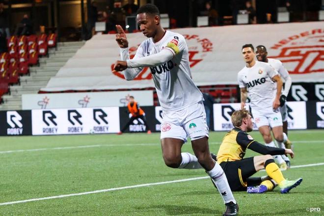 国足协和俱 国足协和俱